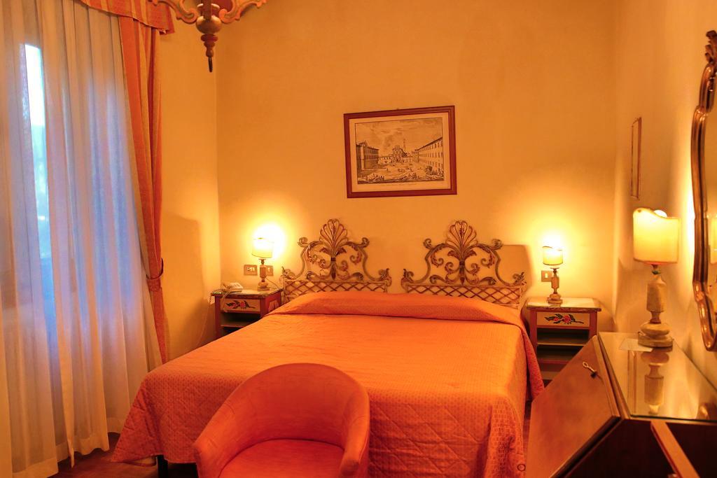 Hotel Villa Le Rondini フィレンツェ エクステリア 写真