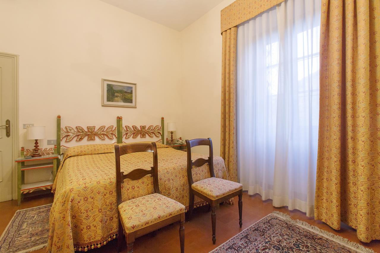 Hotel Villa Le Rondini フィレンツェ エクステリア 写真
