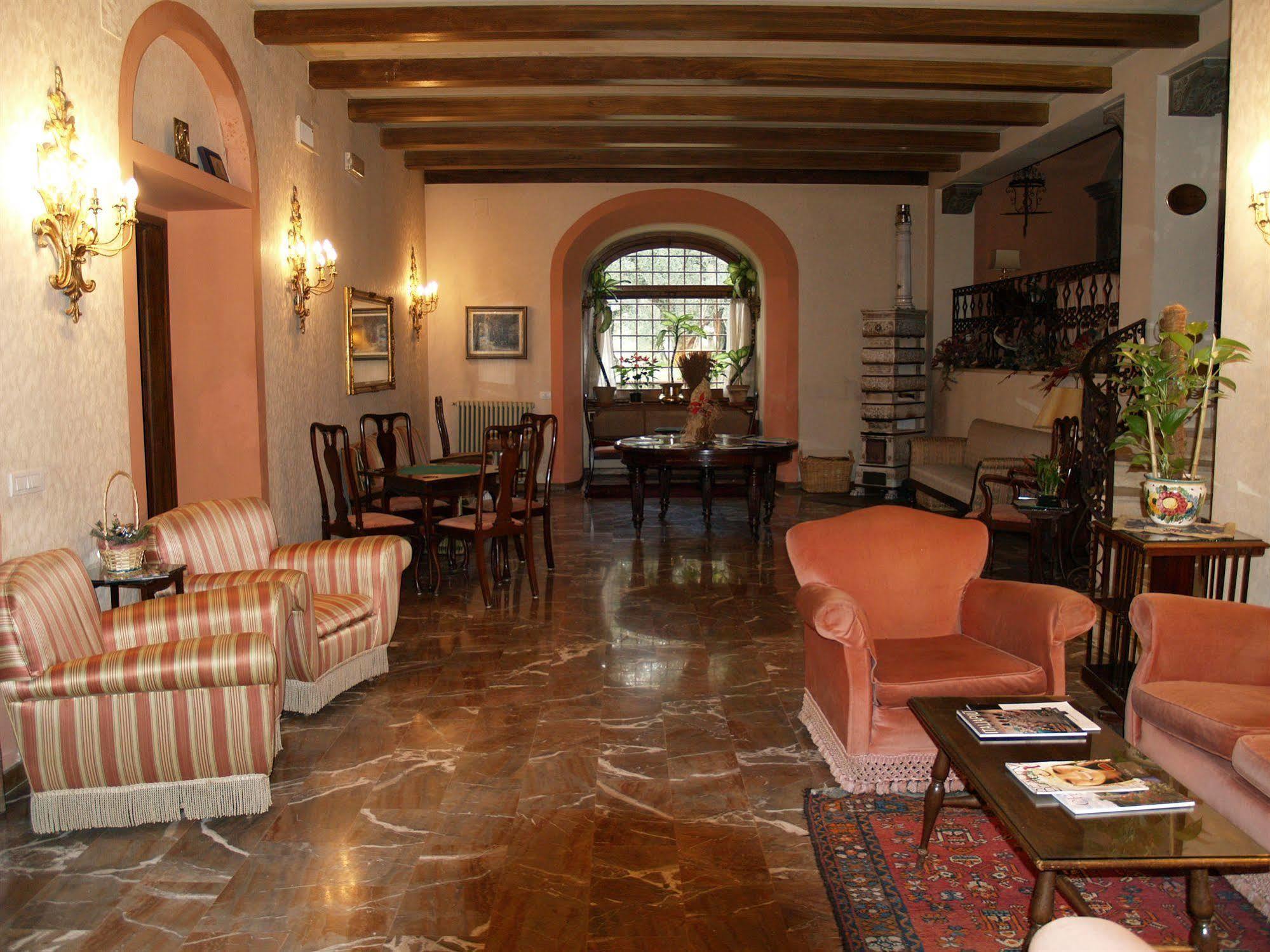 Hotel Villa Le Rondini フィレンツェ エクステリア 写真