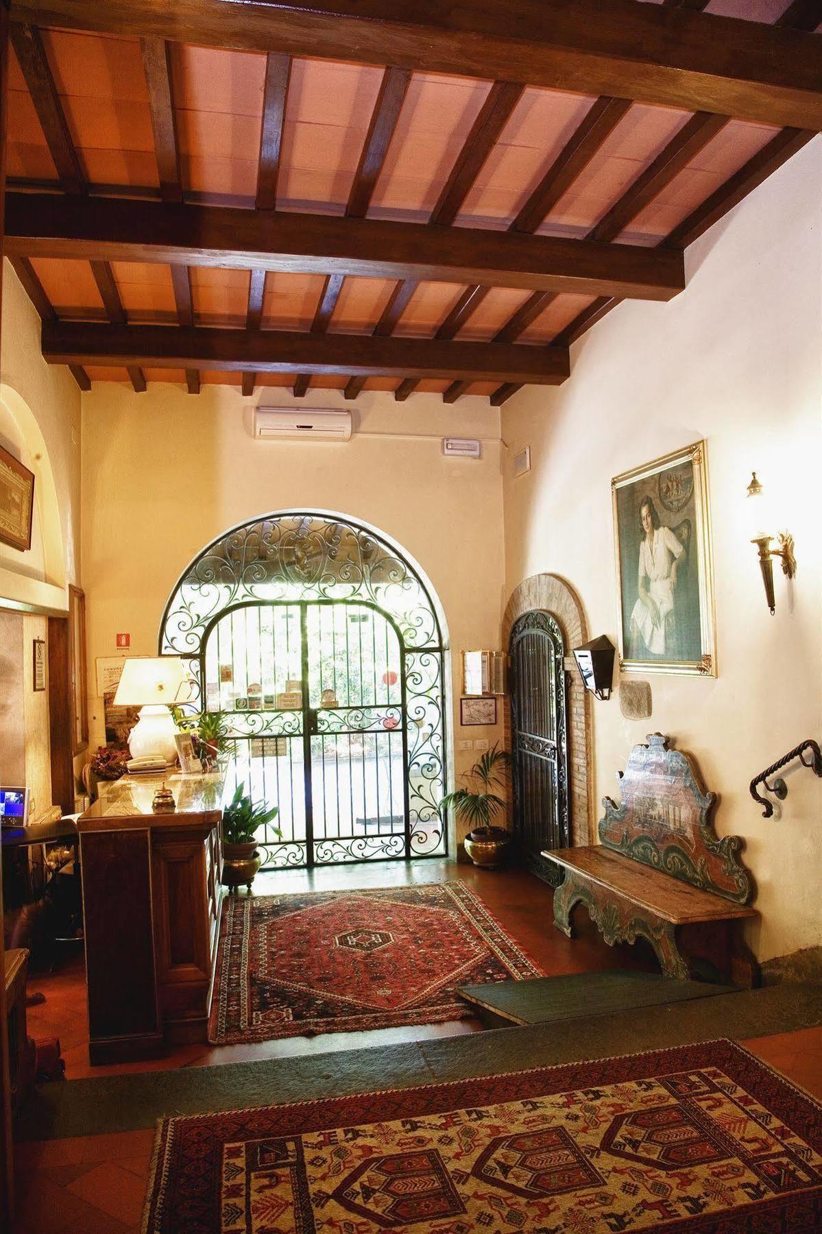 Hotel Villa Le Rondini フィレンツェ エクステリア 写真